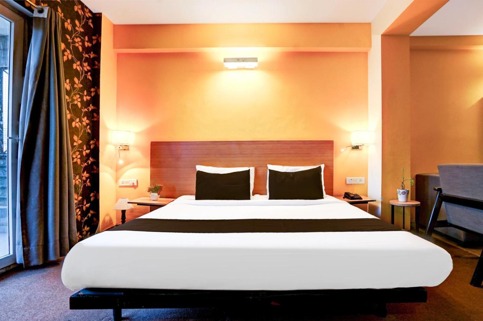 Hotel Ivy Plaza Near Delhi Airport New Delhi